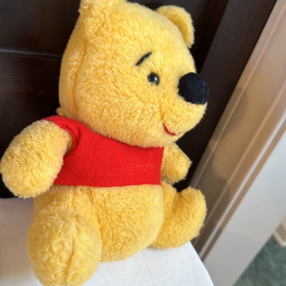 Vintage 1970s Sears Walt Disney Plush Stuffie Winnie The Pooh by GUND authentic - Picture 12 of 15